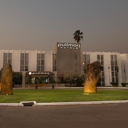 Pullman Lubumbashi Grand Karavia. Hotel Buitenkant foto